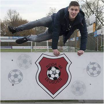 Nico van den Brom naar NSC