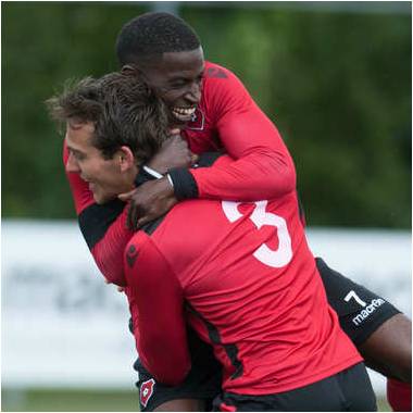 AD: Heldenrol Roda-doelman Thijs Janssen tegen De Merino's