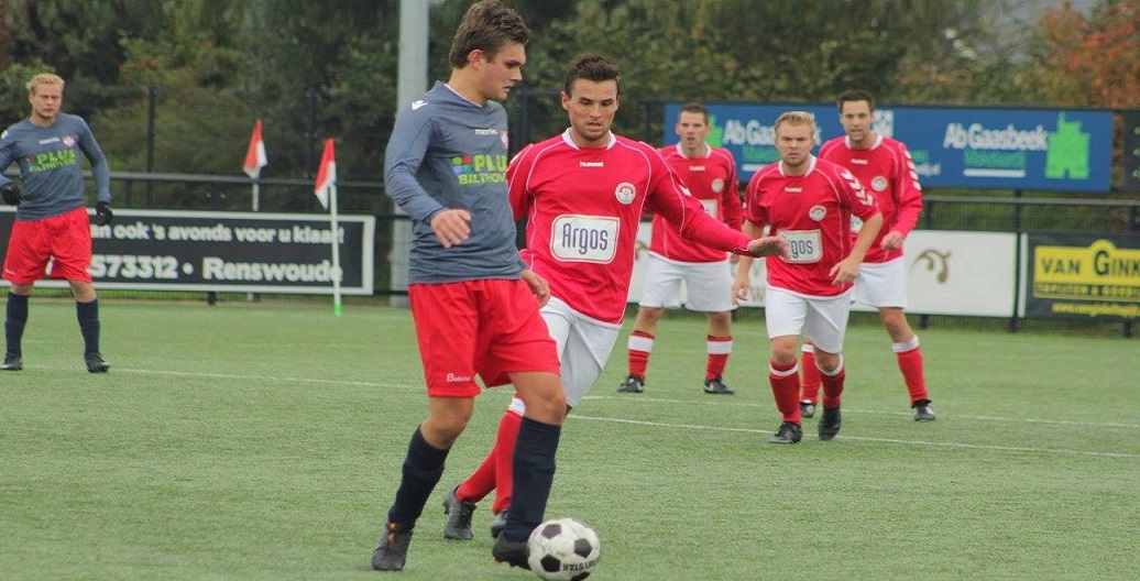 Roda Zat1 pas laat gelijk tegen Hooglanderveen