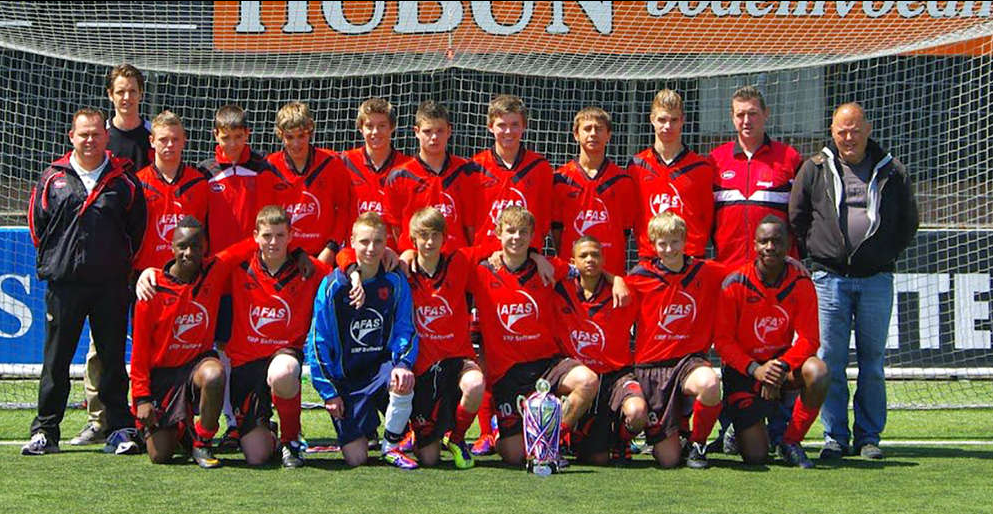 katshima en wallet in de C1.png