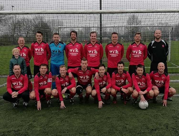 Roda Zat2 riant aan kop en nog net geen kampioen