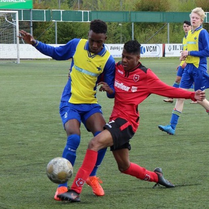 Roda'46 JO17.1 zeker van nacompetitie