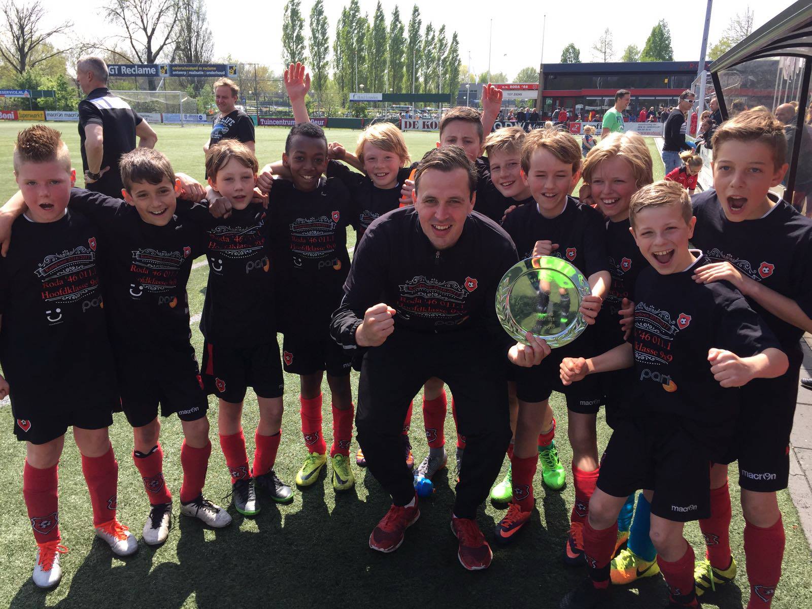 Roda'46 JO11.1 viert kampioenschap