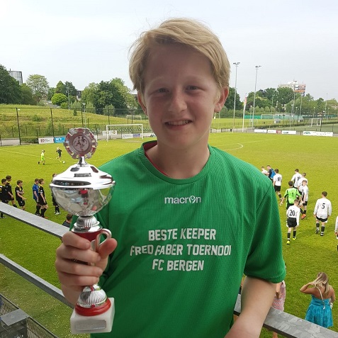 Sacha beste keeper van internationaal toernooi