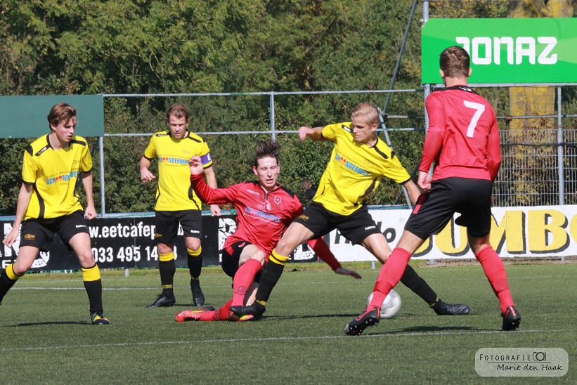 Stef Menken en Stefan van Ginkel geblesseerd