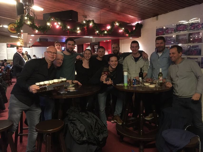 Zondag 1 pakt eerste prijs dit seizoen door de Quiz te winnen