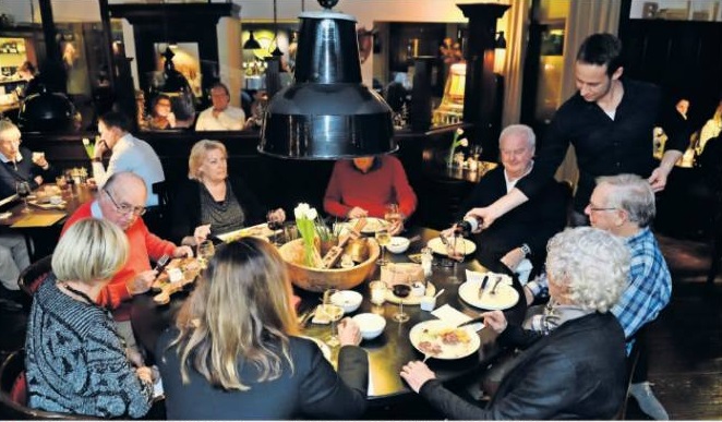 AD: Plan B... Eetcafé met A-klasse