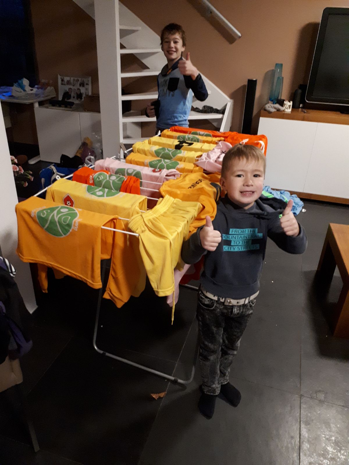 Mini's en Kiddy's missen tenues