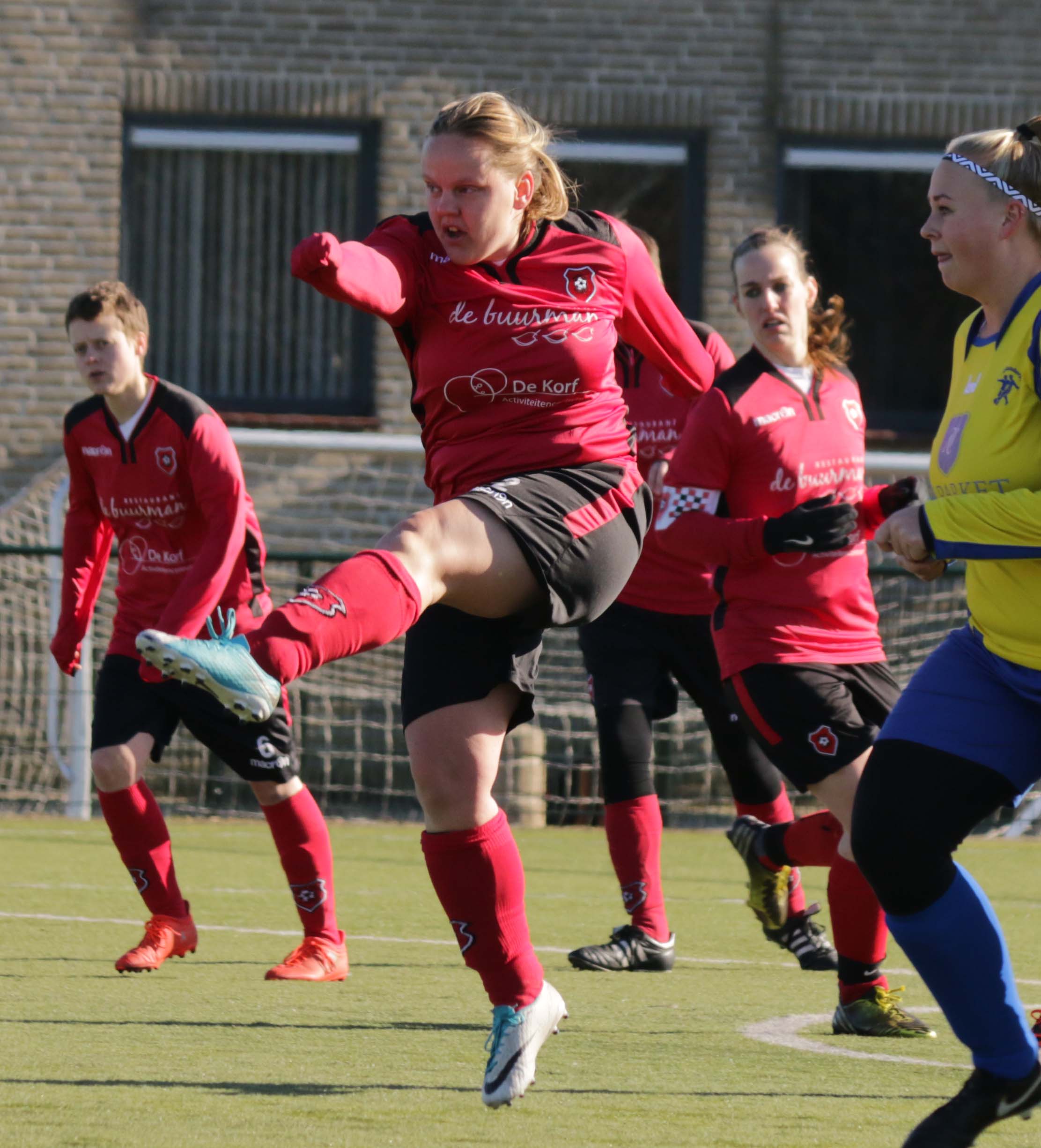 Roda dames winnen latje-trapwedstrijd