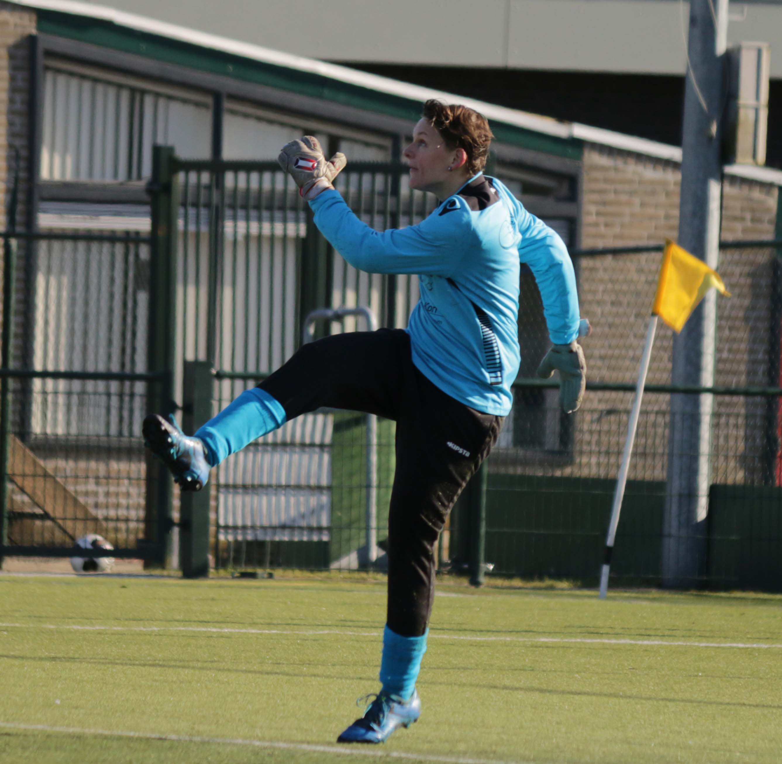 Blauwbekkend met 3 punten naar huis!