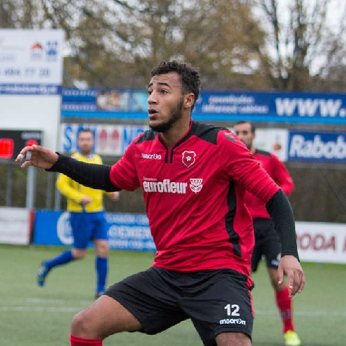 AD: Calvin Nenger naarAFC Quick