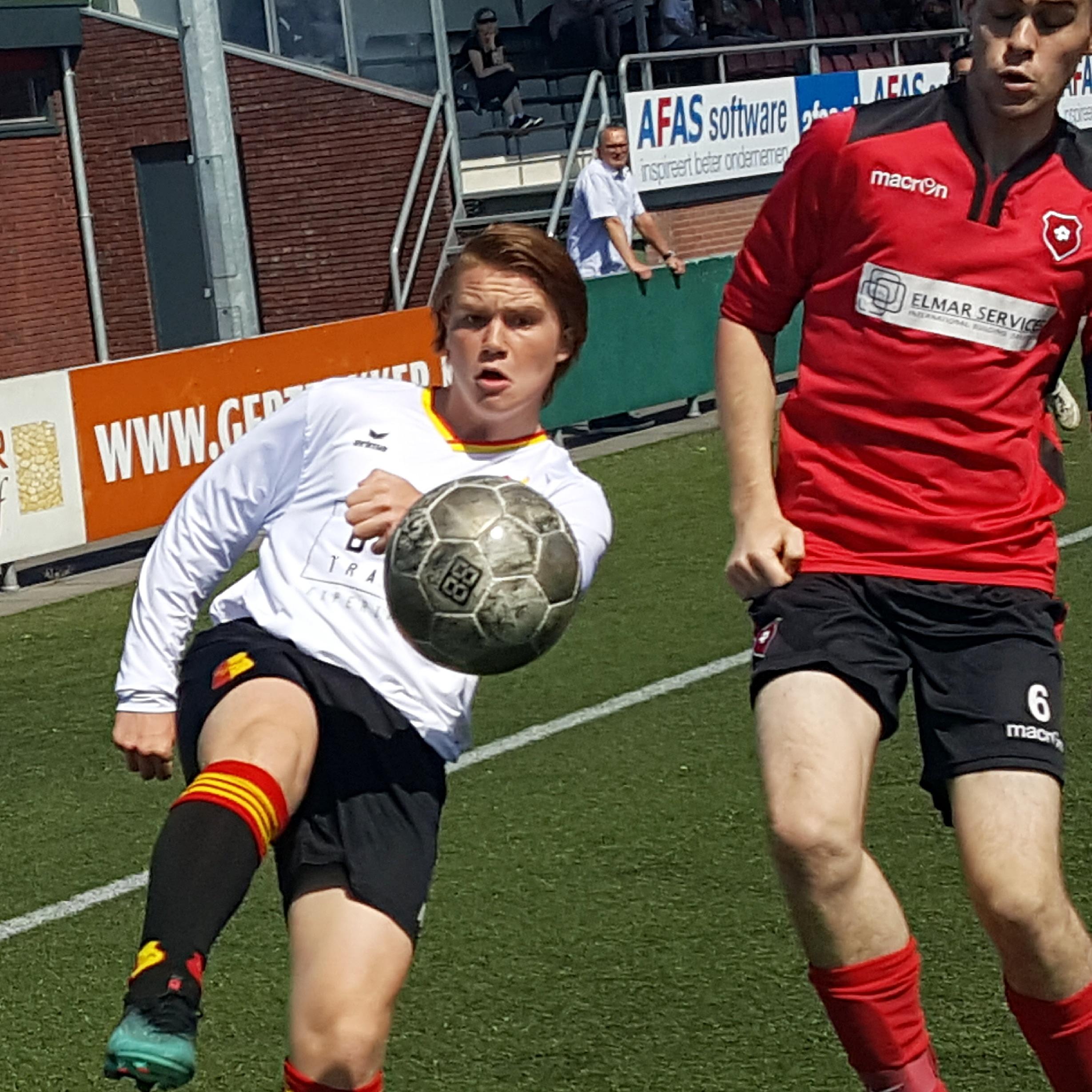 Roda'46 JO17.1 achterhaalt Be Quick 1887 JO17.1 niet