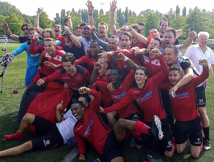 Roda’46 Zat1 promoveert naar de 1e klasse