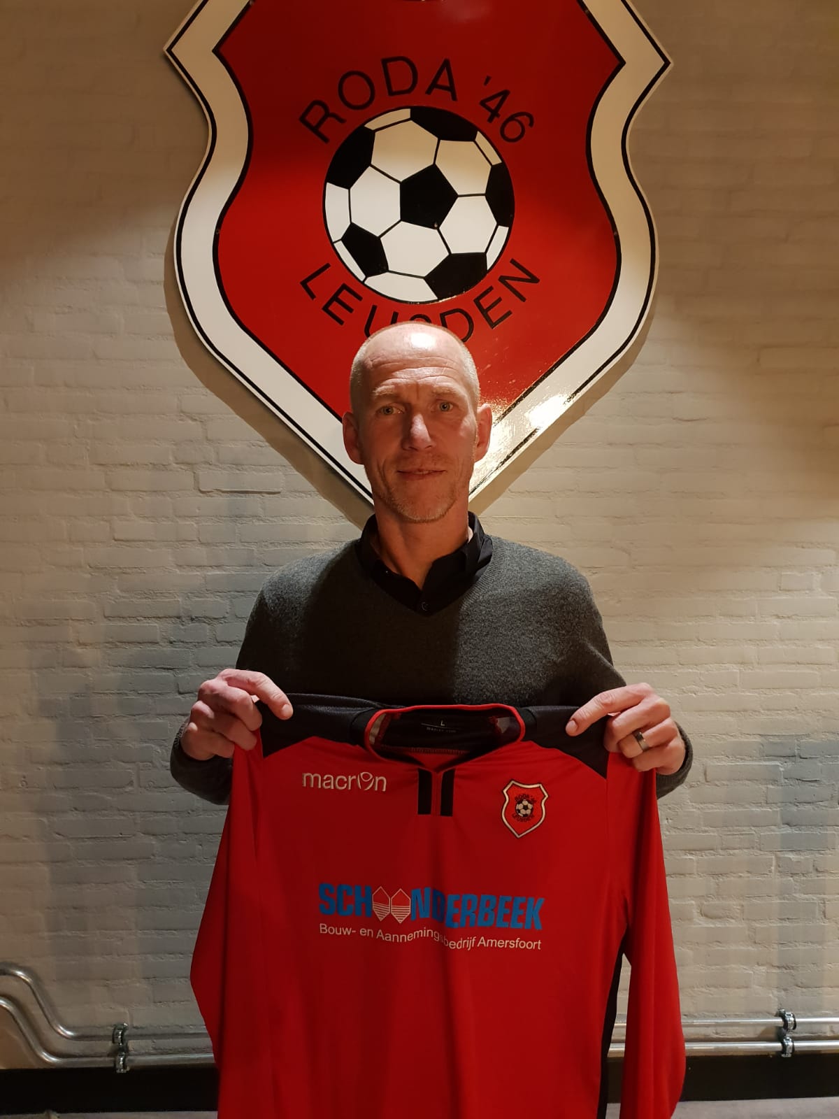 Dick Kooijman nieuwe trainer Roda’46 zaterdag