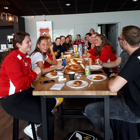 Roda-dames winnen van „angstgegner“ Hoogland Vr2