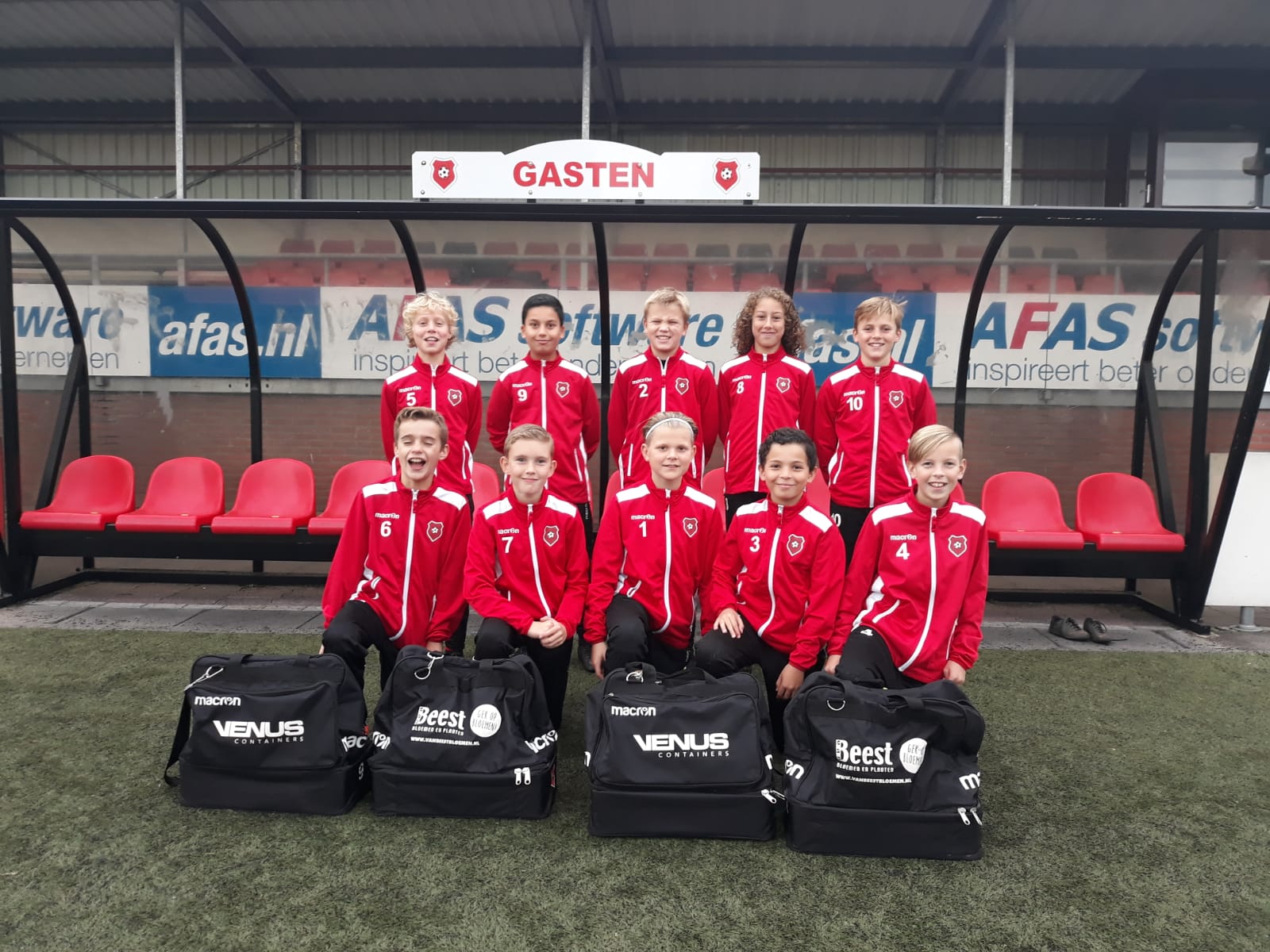 RODA ’46 zoekt per direct een TRAINER voor JO12.1