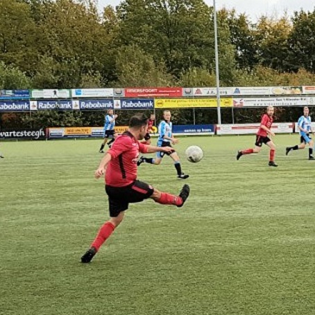 Roda’46 Zon5 wint ruim van FC Driebergen 2