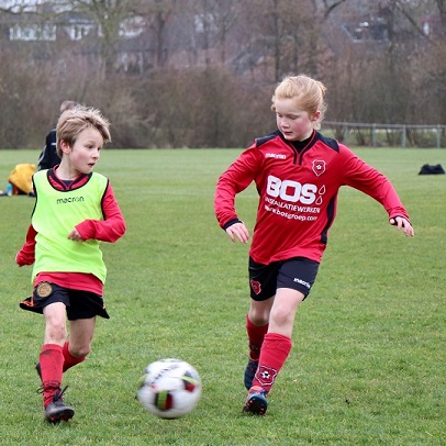 De Roda-jeugd tijdens de coronastop
