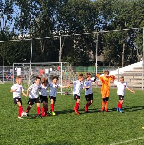 Roda ‘46 JO10-1 wint alles in 1e competitiereeks!