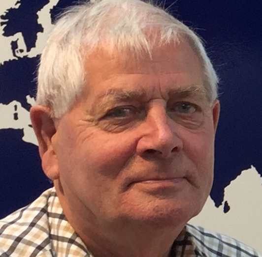 Arie Houtveen overleden