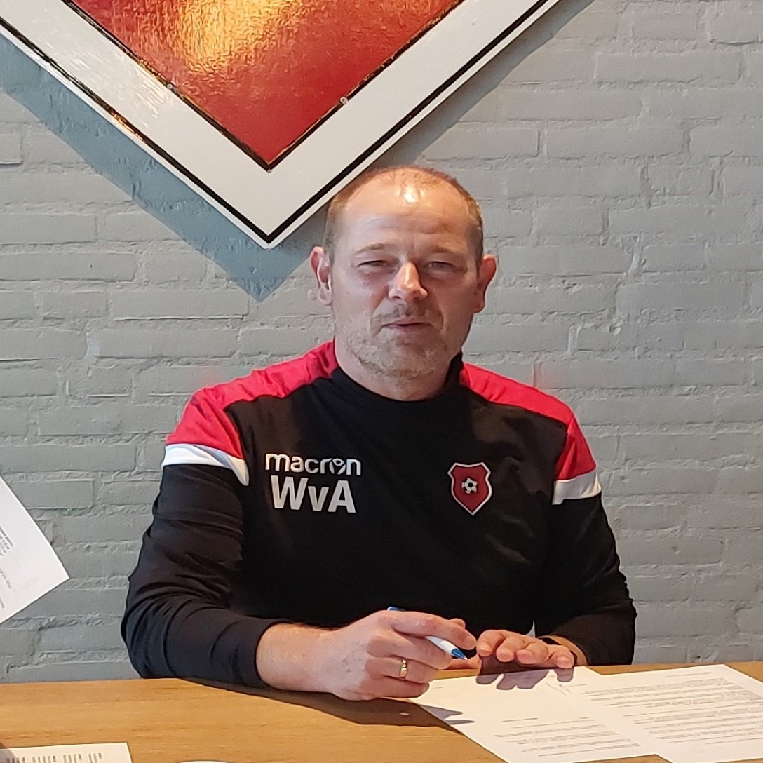 Wouter van Asselt trainer JO19.1A