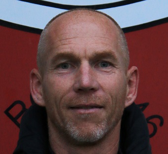 AD: 'Voetbaldier' Dick Kooijman kiest voor Hoogland