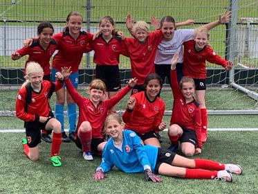 Meisjes MO11.2 is ook kampioen!