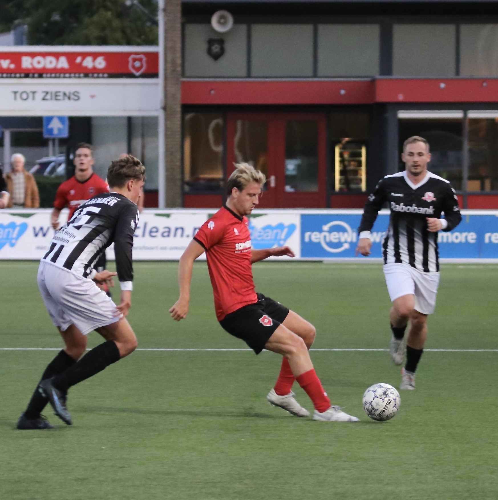 RODA 1 verslaat Loosdrecht in beker