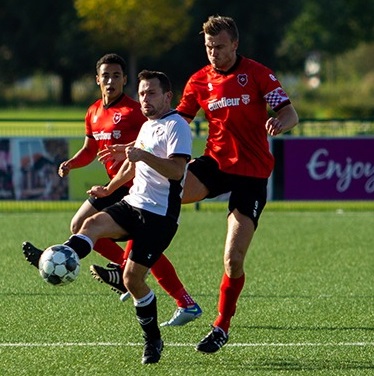 Enerverende derby APWC - Roda'46 Zon1