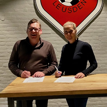Herbrink Makelaars nieuwe Diamant Sponsor Roda’46