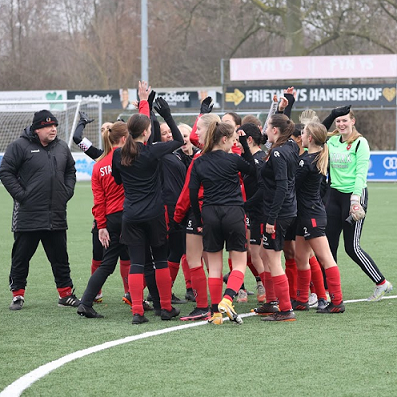 Meisjes O17.1 kampioen!