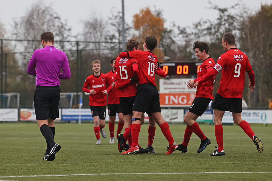 Zondag lekker weer voetbal kijken bij Roda'46