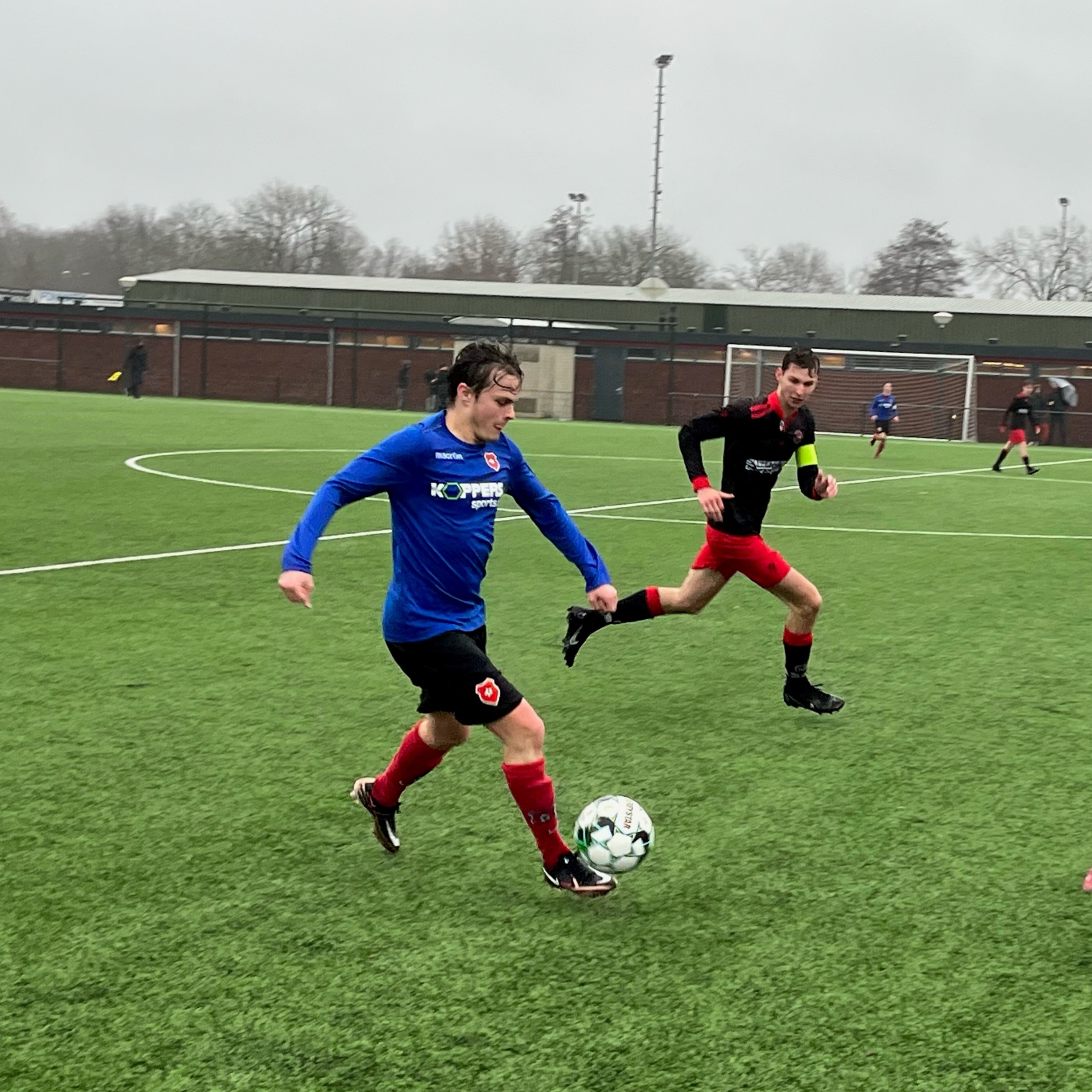 Prima competitiestart voor JO18-1