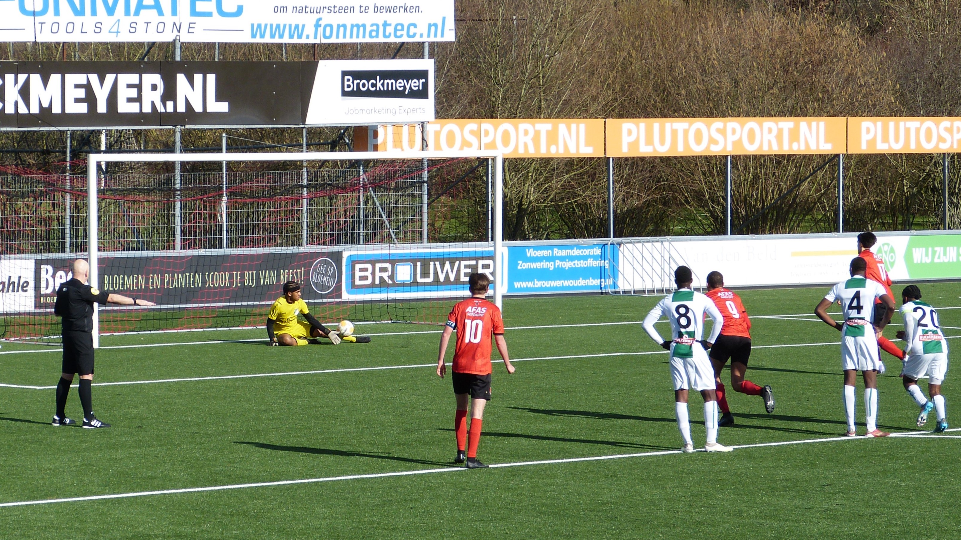 Spectaculaire slotfase bij O23-1