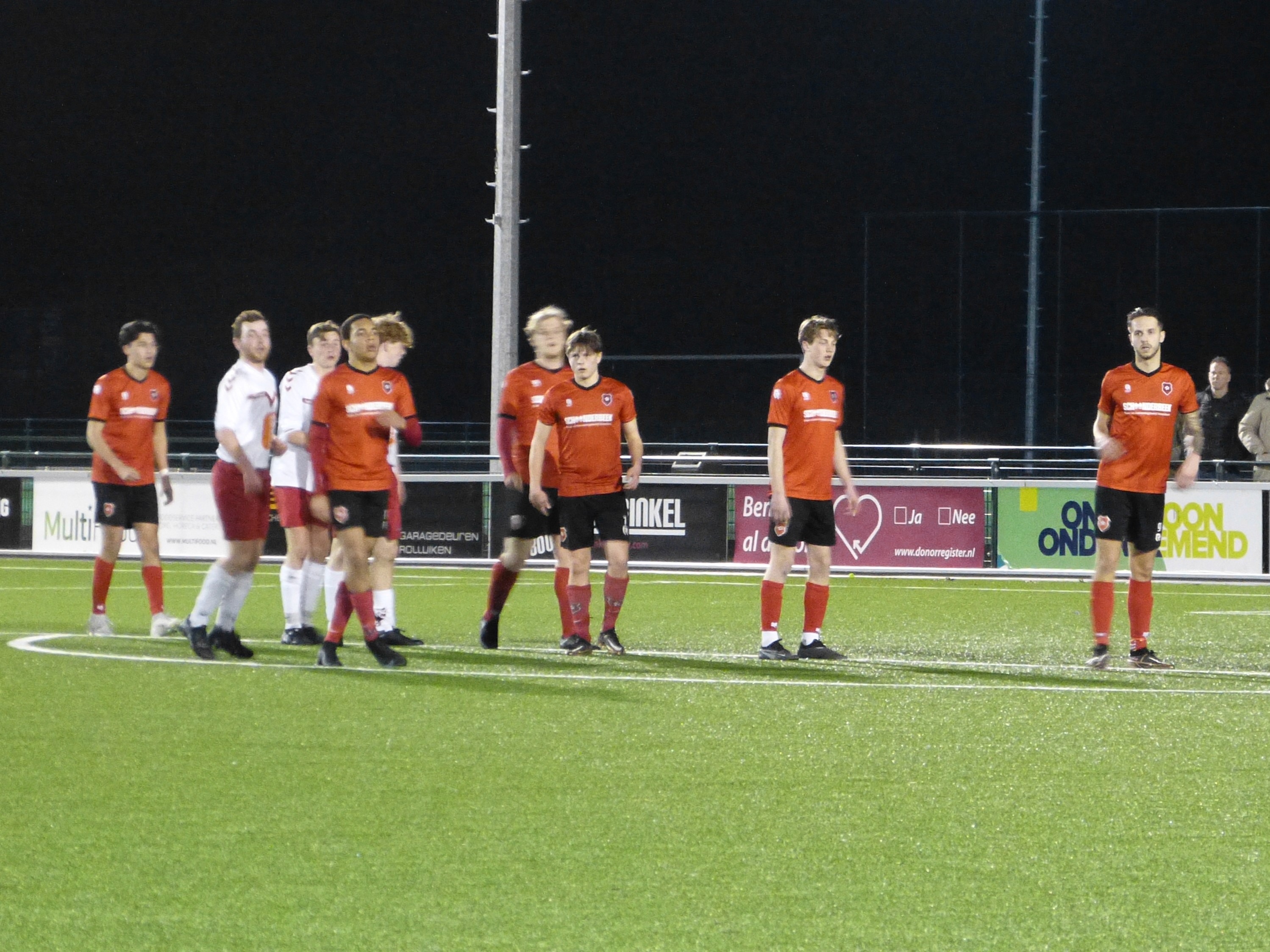 JONG RODA klopt Valleivogels