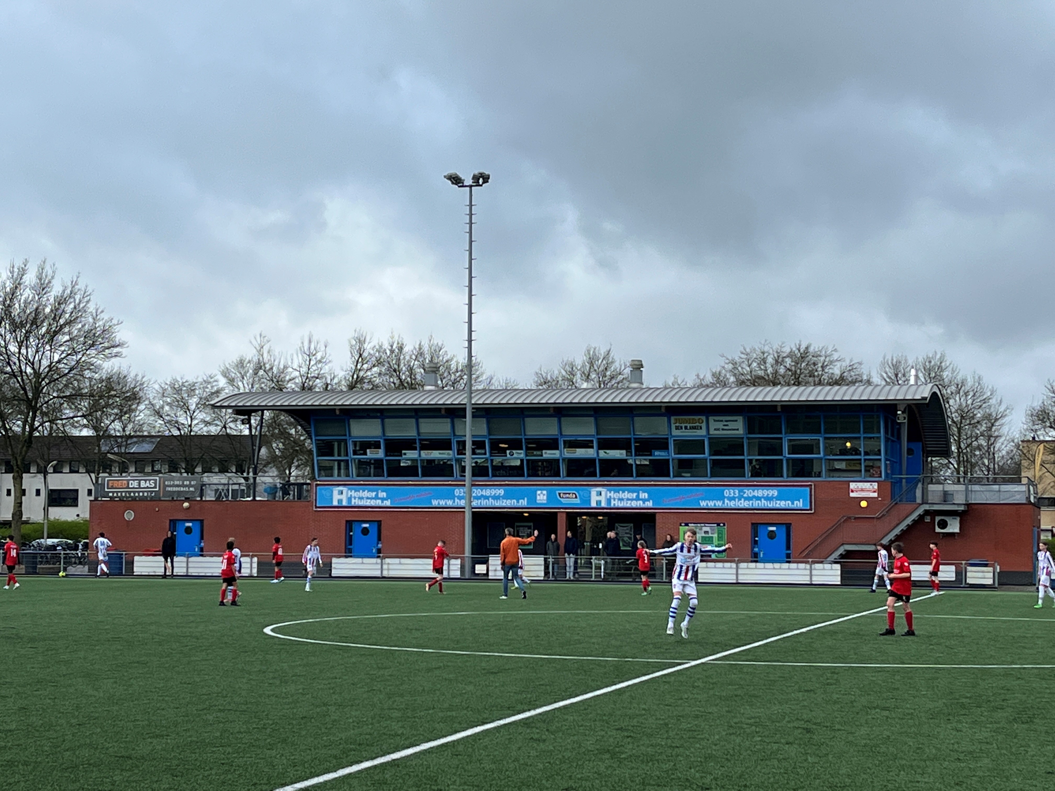 JO13-3 speelt gelijk tegen Nieuwland