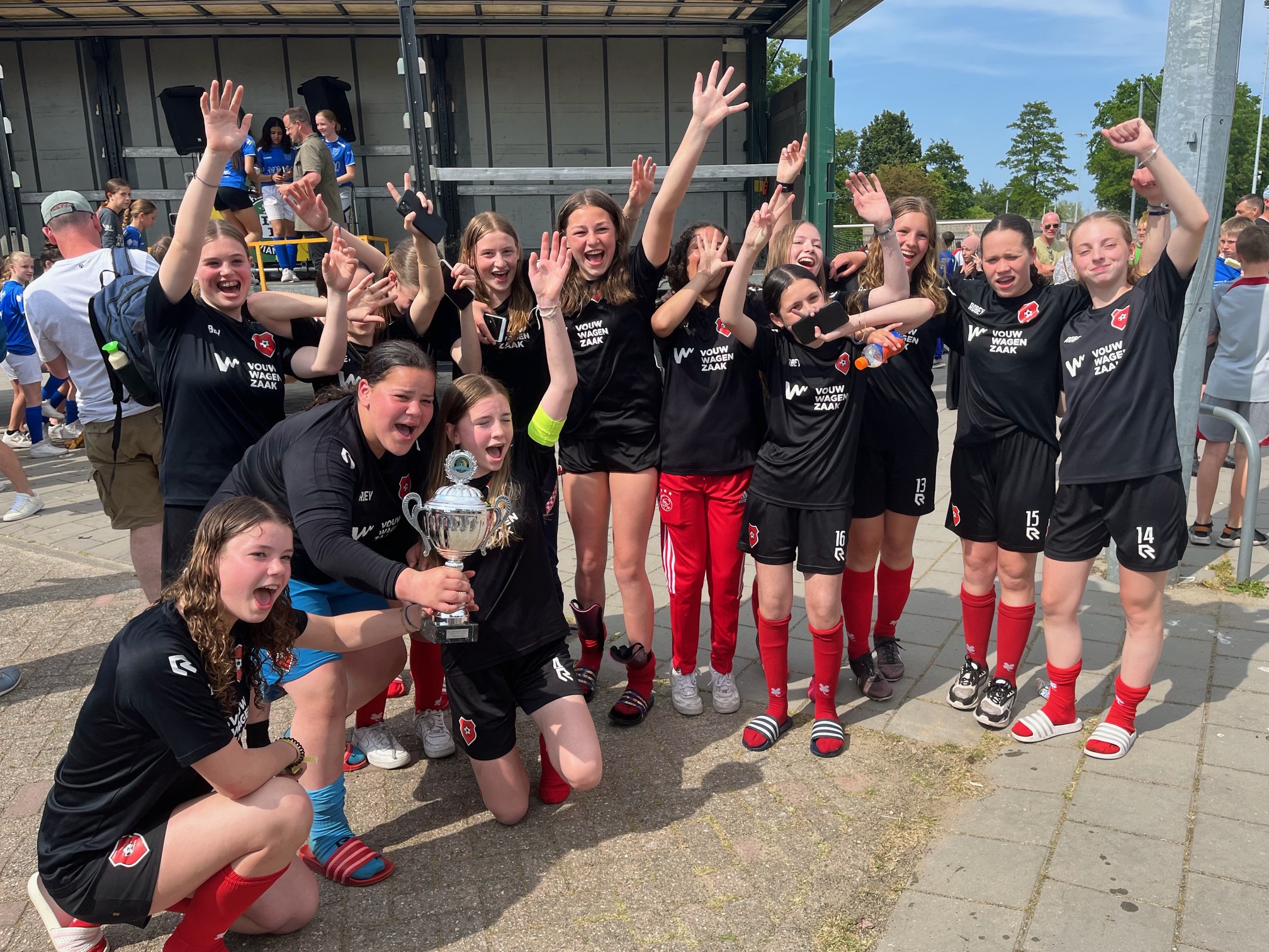 Roda'46 MO15-1 wint Internationaal Jeugdtoernooi