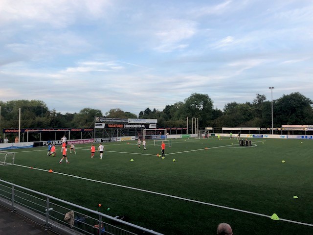 Voetbalschool is gestart