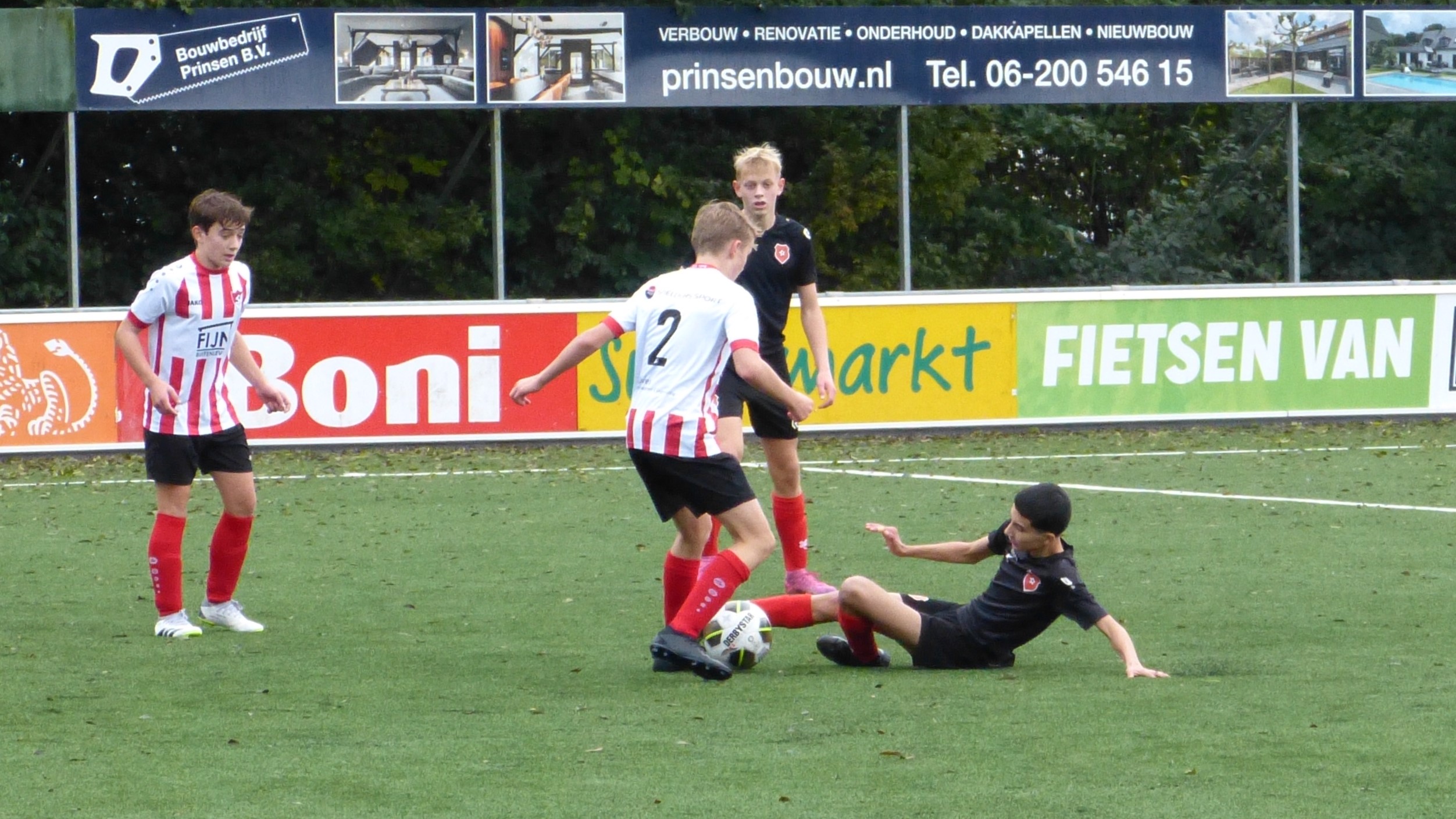 Duidelijke winst voor O15-1
