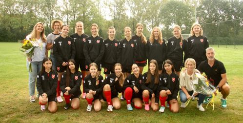 MO15-1 nieuwe trainingsjacks